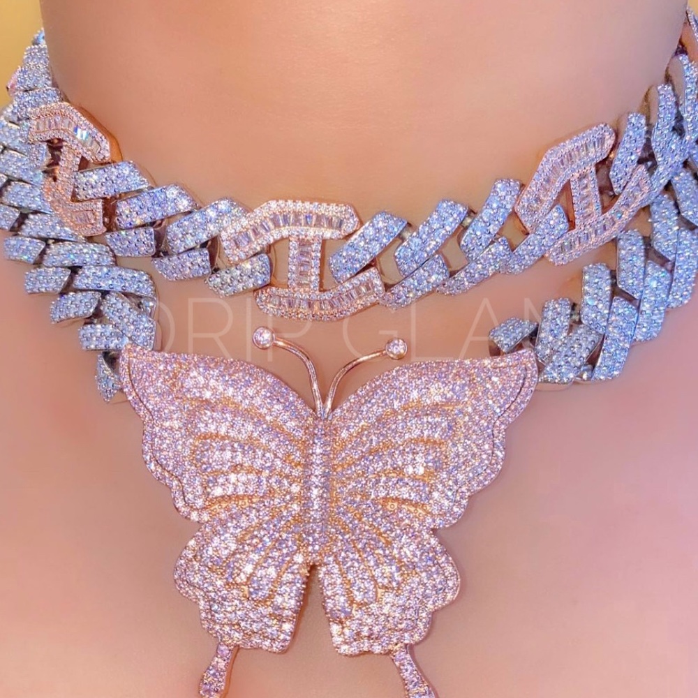 Two tone butterfly Cuban necklace